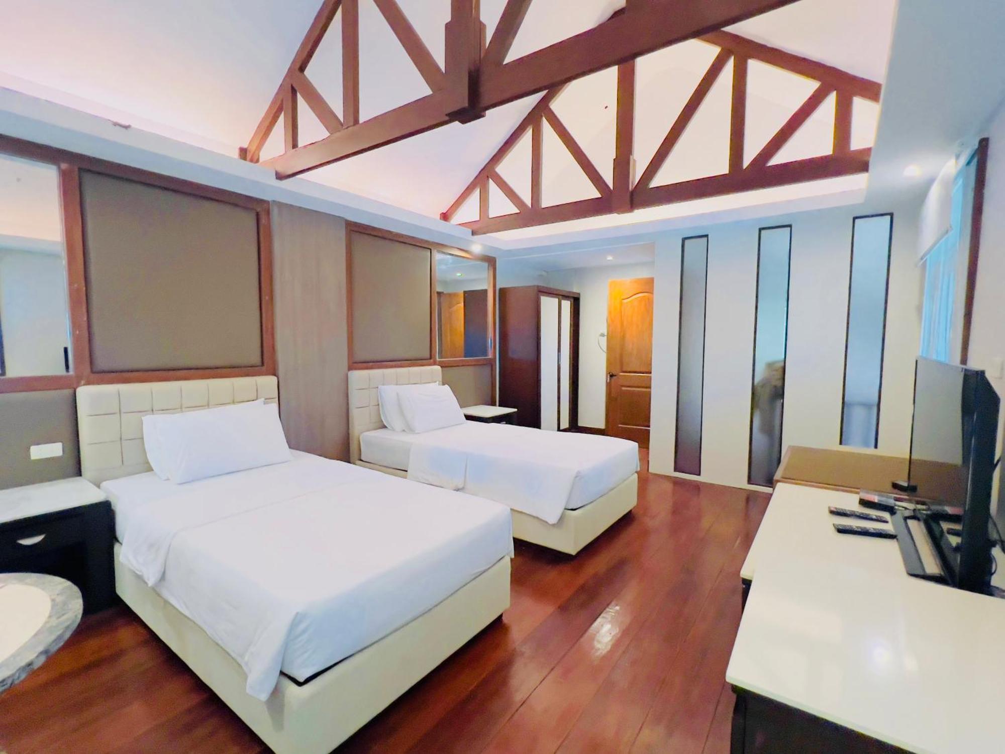 Alam Indah Beach Resort 부수안가 외부 사진