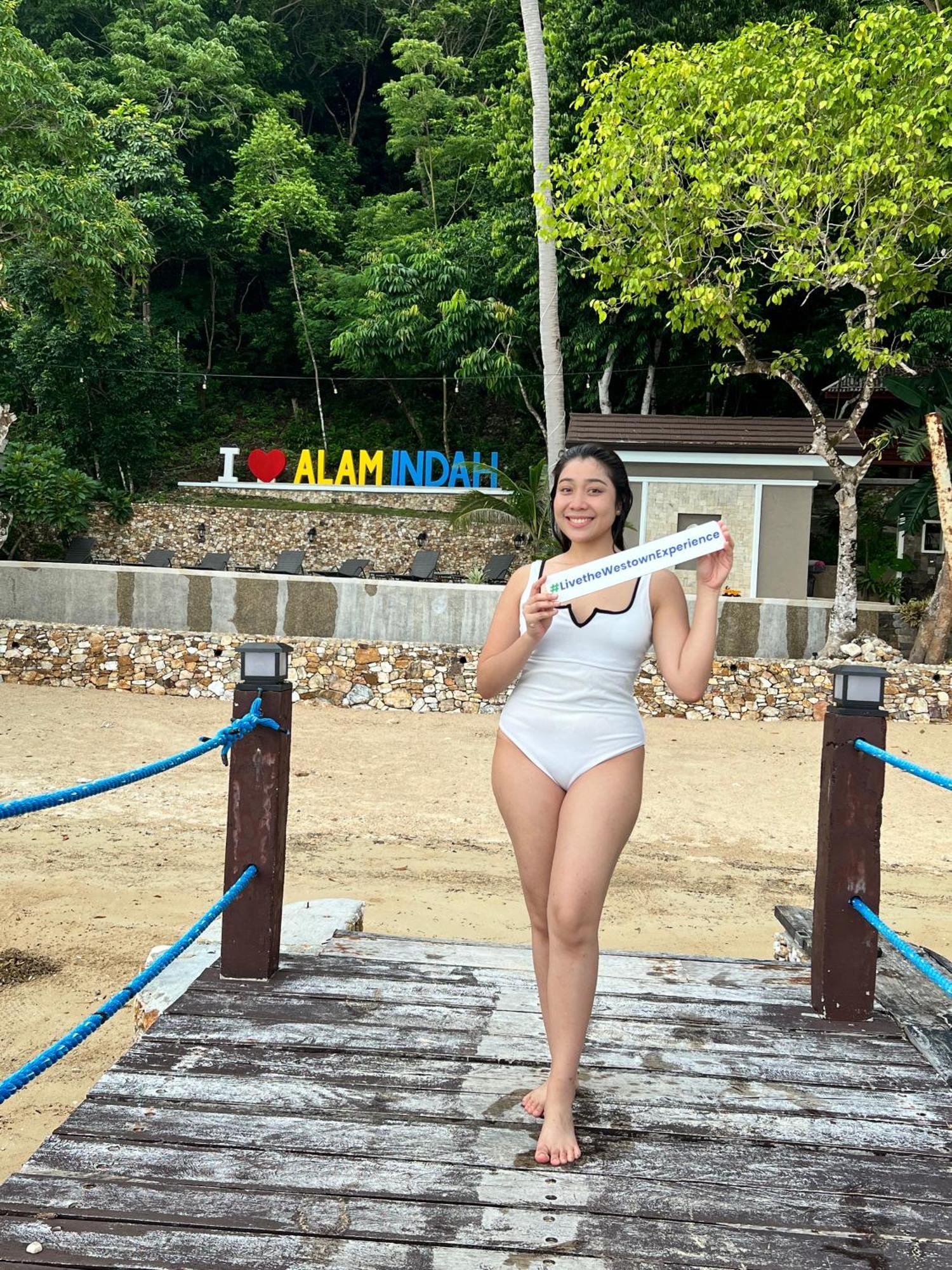 Alam Indah Beach Resort 부수안가 외부 사진
